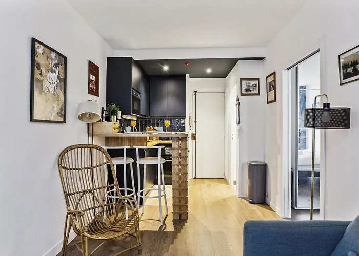 Διαμέρισμα 1br Near Invalides & Tour Eiffel *